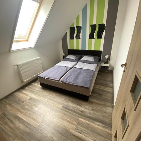 Lexy Family Apartman Hajdúszoboszló Exteriör bild