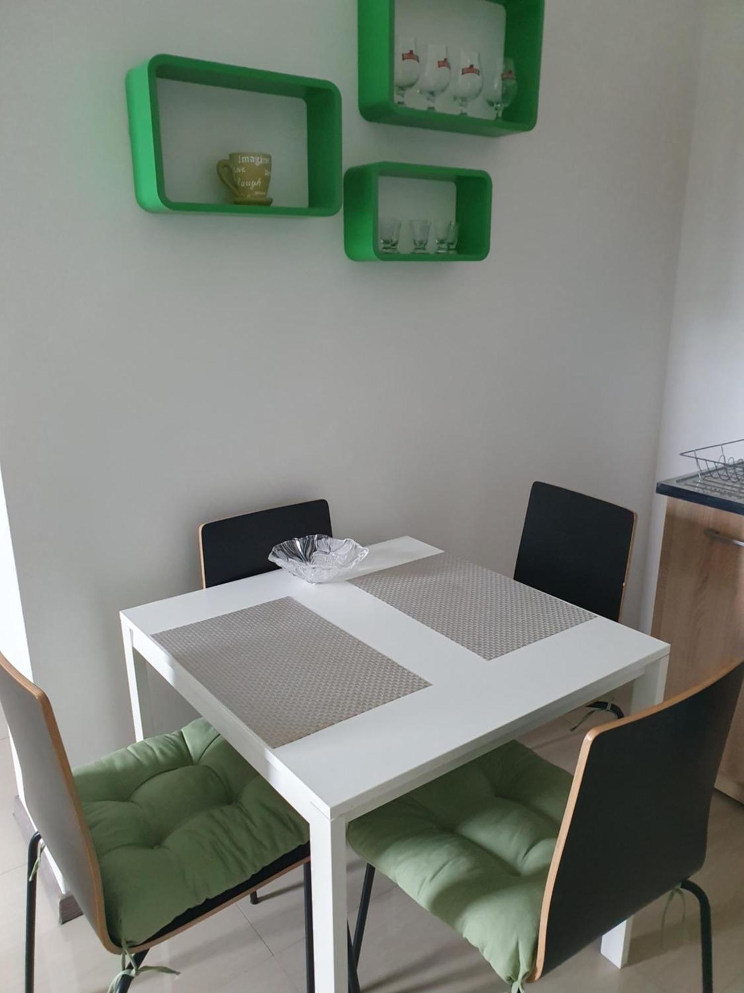 Lexy Family Apartman Hajdúszoboszló Exteriör bild